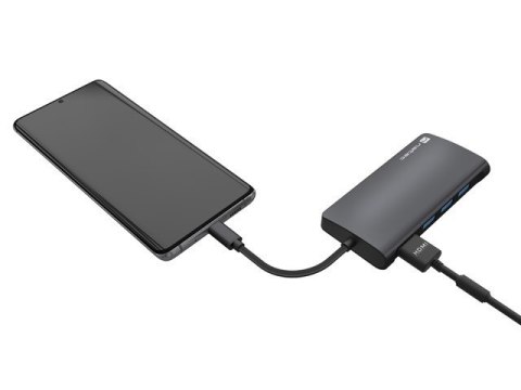 Multiport Adapter Fowler 2 V2 USB-C->HUB USB 3.0 3X, HDMI4K Multiport Adapter Fowler 2 V2 USB-C->HUB USB 3.0 3X, HDMI4K
