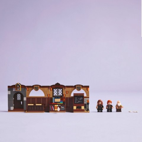 Klocki Harry Potter 76442 Zamek Hogwart: Zajęcia z zaklęć i uroków Klocki Harry Potter 76442 Zamek Hogwart: Zajęcia z zaklęć i uroków