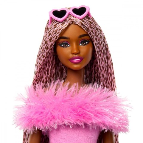 Lalka Barbie Deluxe Style 4 Różowy komplet z futerkiem Lalka Barbie Deluxe Style 4 Różowy komplet z futerkiem