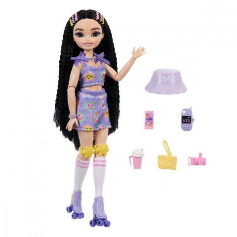 Lalka Barbie Dream Besties Renee na wrotkach Lalka Barbie Dream Besties Renee na wrotkach