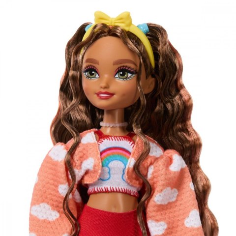 Lalka Barbie Dream Besties modowa Teresa na wrotkach Lalka Barbie Dream Besties modowa Teresa na wrotkach