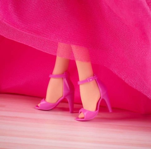 Lalka Barbie Urodzinowe życzenia Lalka Barbie Urodzinowe życzenia
