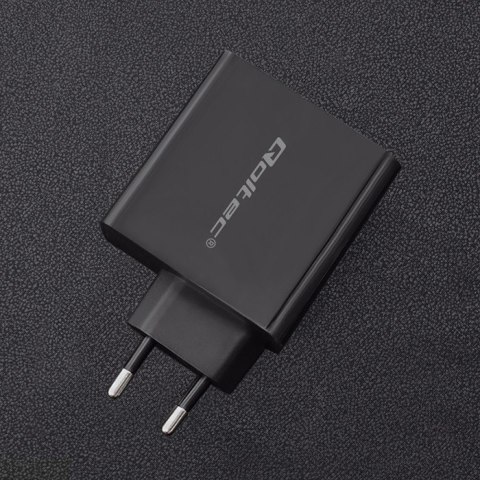 Ładowarka sieciowa | 63W | 5-20V | 1.5-3A | USB typ C PD | USB QC 3.0 | Czarna Ładowarka sieciowa | 63W | 5-20V | 1.5-3A | USB typ C PD | USB QC 3.0 | Czarna