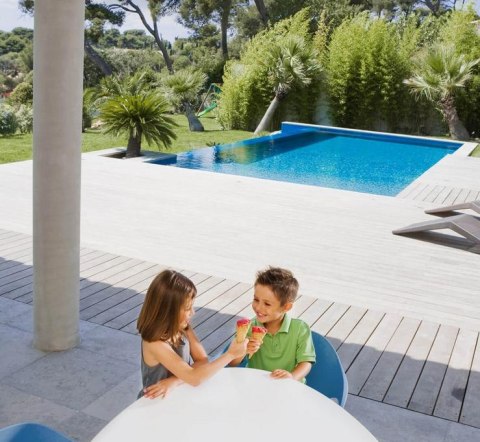 Kamera IP Reolink GO Series G330 biała z panelem solarnym