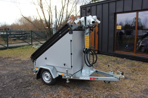 Przyczepa wieża do monitoringu PV3 z zabudową z systemem na fotowoltaikę