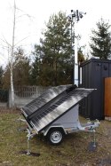 Przyczepa wieża do monitoringu PV3 z zabudową z systemem na fotowoltaikę